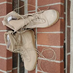 Wellco Combat Boots Men's Size 11.5